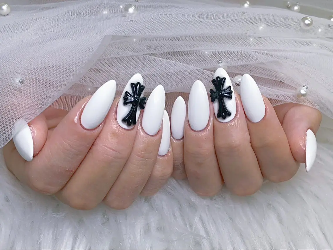 ネイル lucky nail 歌舞伎町のネイルデザイン