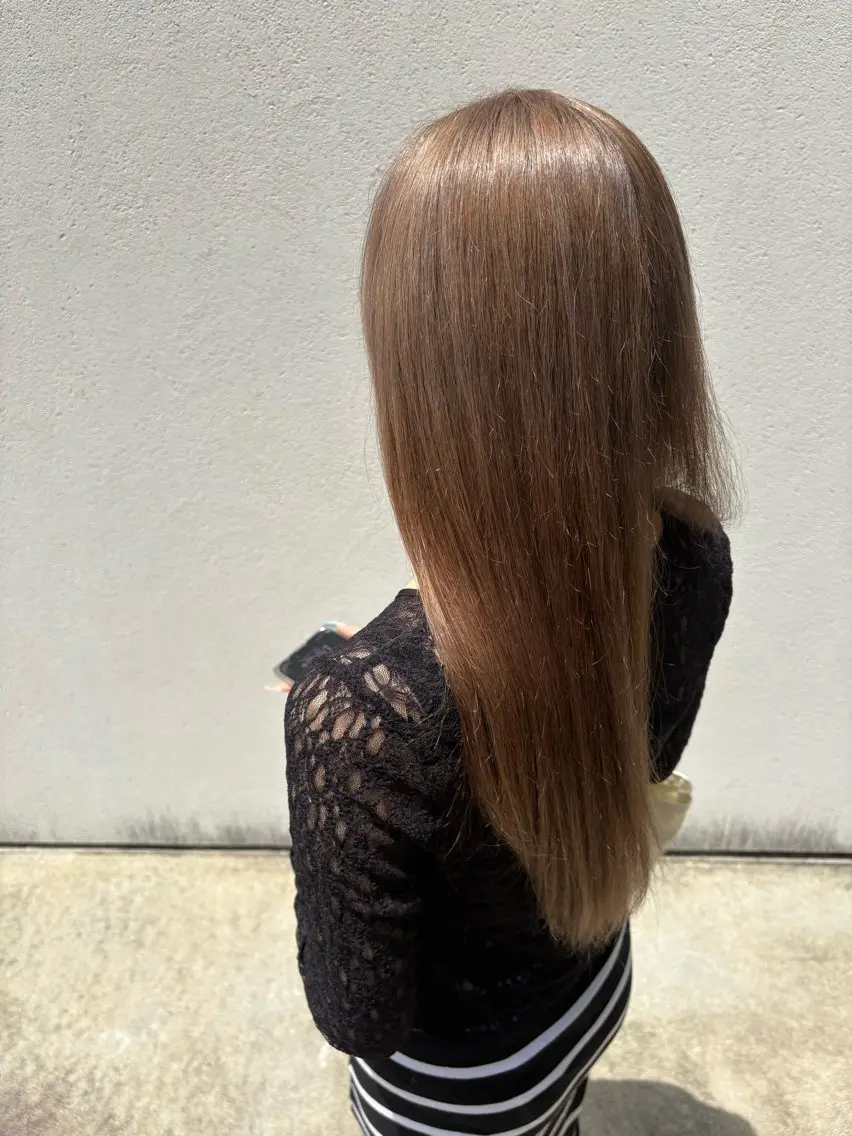 ロング カラー ヘアカラー トリートメント 鮫島海斗☆レイヤー☆ ハイトーンのヘアスタイル