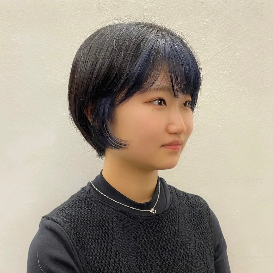 ショート カラー 似合わせレイヤー/ ケアパーマ/高倉のヘアスタイル