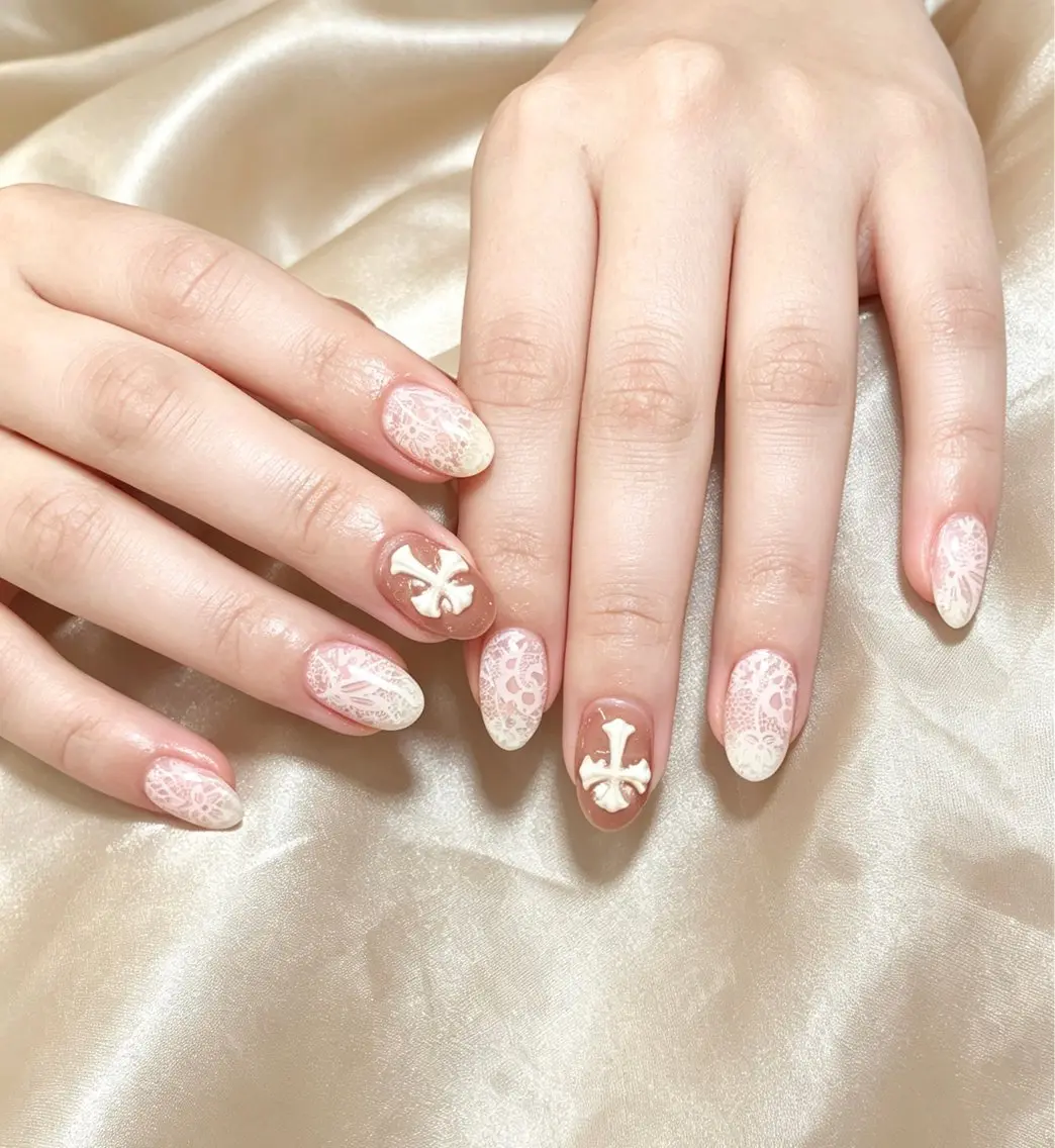 ネイル ハンドネイル Glow Minamiのネイルデザイン