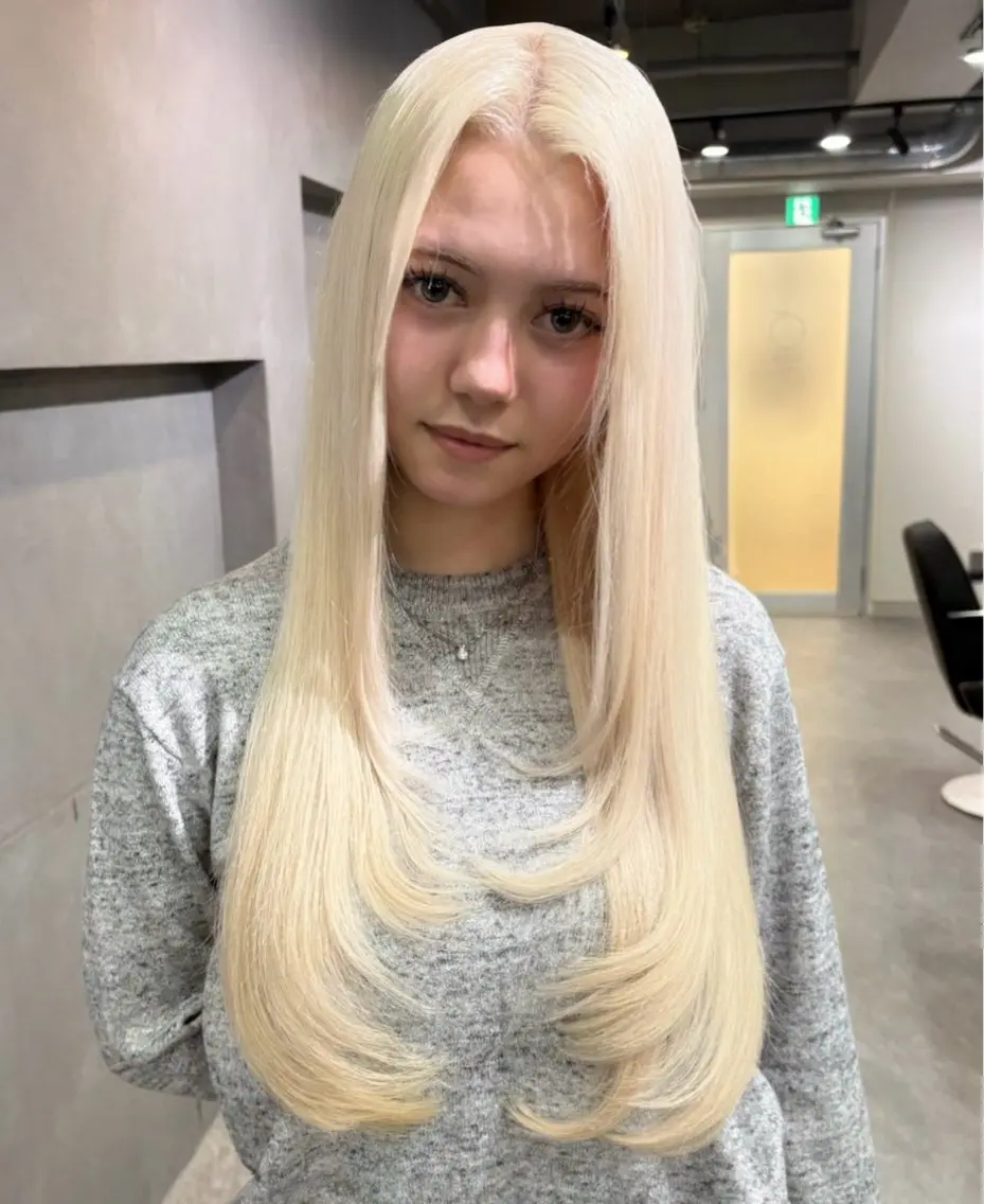 ロング 🌈【🎀ヘアデザイ ナー🎀】✨ノン✨のヘアスタイル