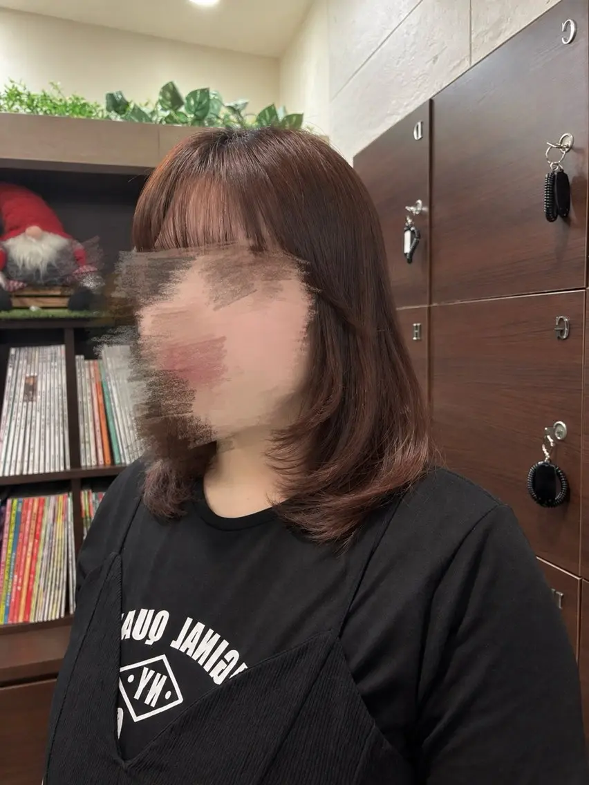 ミディアム ミディアムレイヤー レイヤーカット 上山 紗希🌟のヘアスタイル