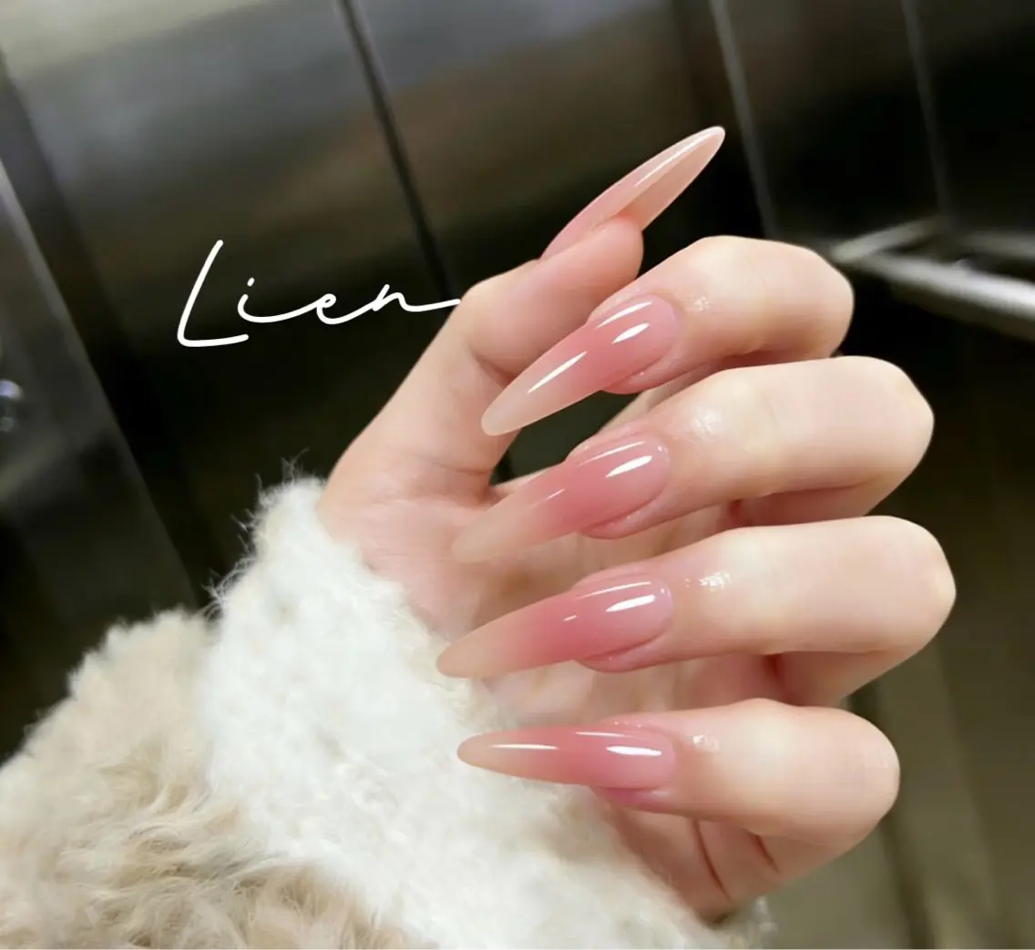 🍑チップ長だしチークネイル|パーツ2個プレゼント付きの写真