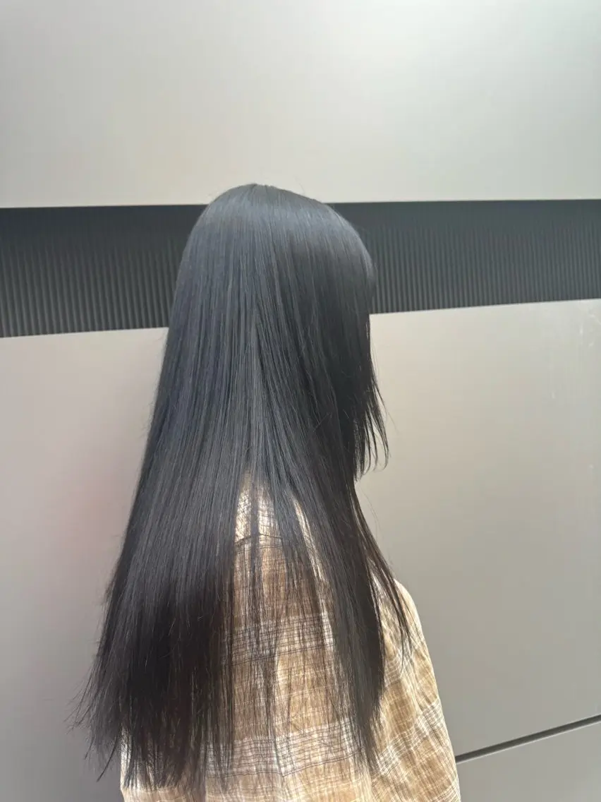 ロング くせ毛 縮毛矯正 青海 サヤのヘアスタイル