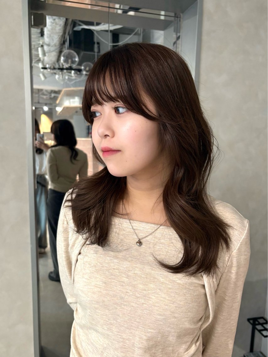 セミロング くびれヘア 顔周りカット レイヤーカット アキ/梅田/顔周り /レイヤーカットのヘアスタイル