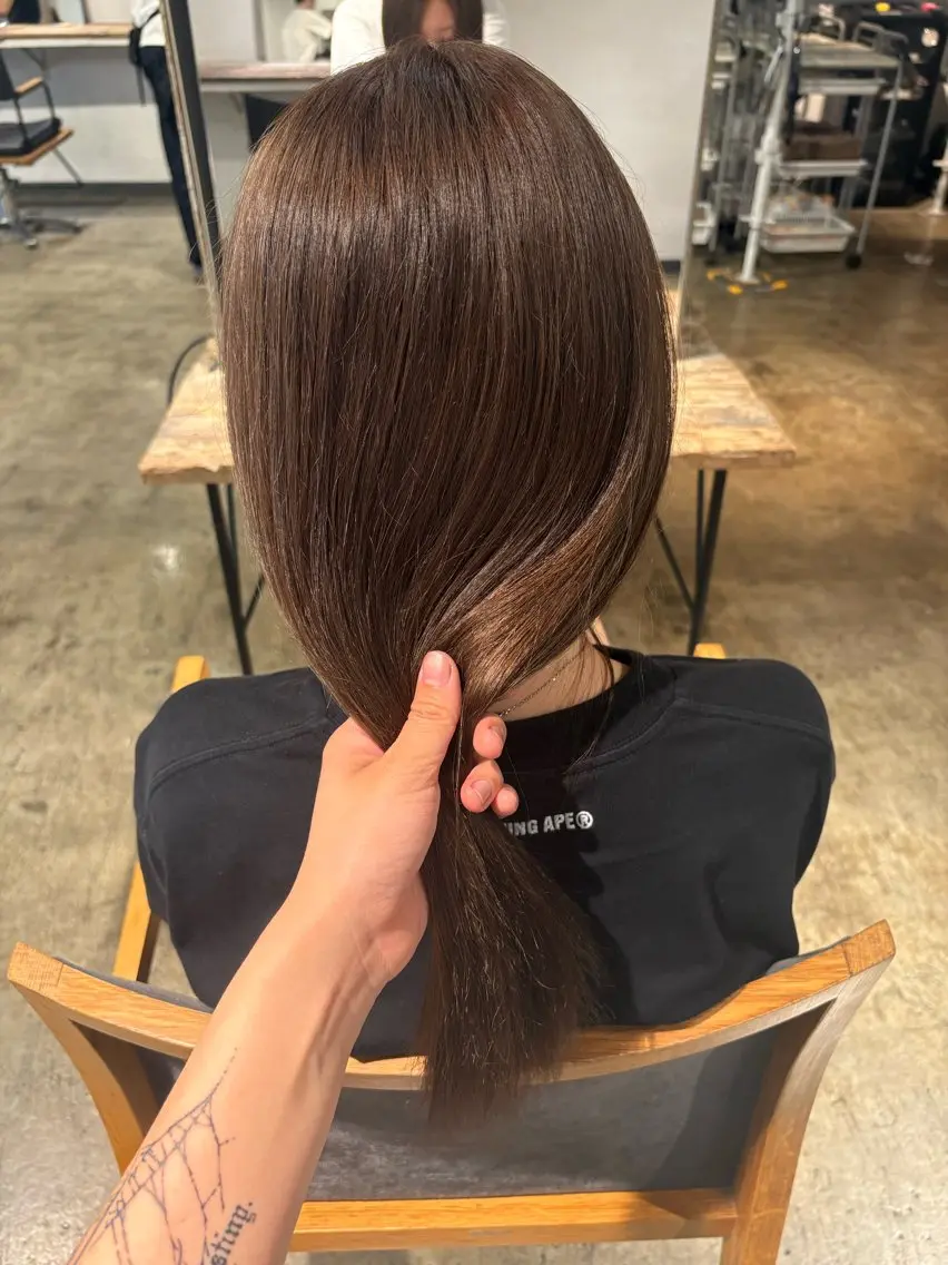 ロング カラー ベージュカラー ブリーチ ブラウンカラー ブラウンベージュ 透明感カラー ヘアカラー トリートメント ナチュラルカラー/ ハイトーン AMIのヘアスタイル