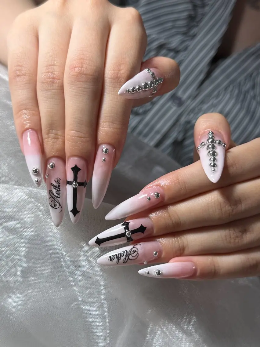 ネイル ハンドネイル Rinaky Amee Nailのネイルデザイン