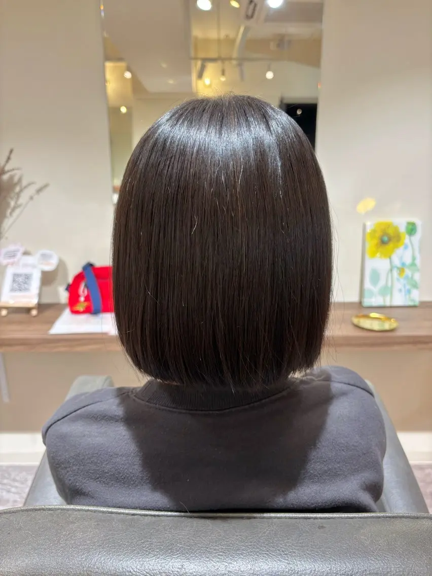 ショート ボブ 岡本 紗依のヘアスタイル