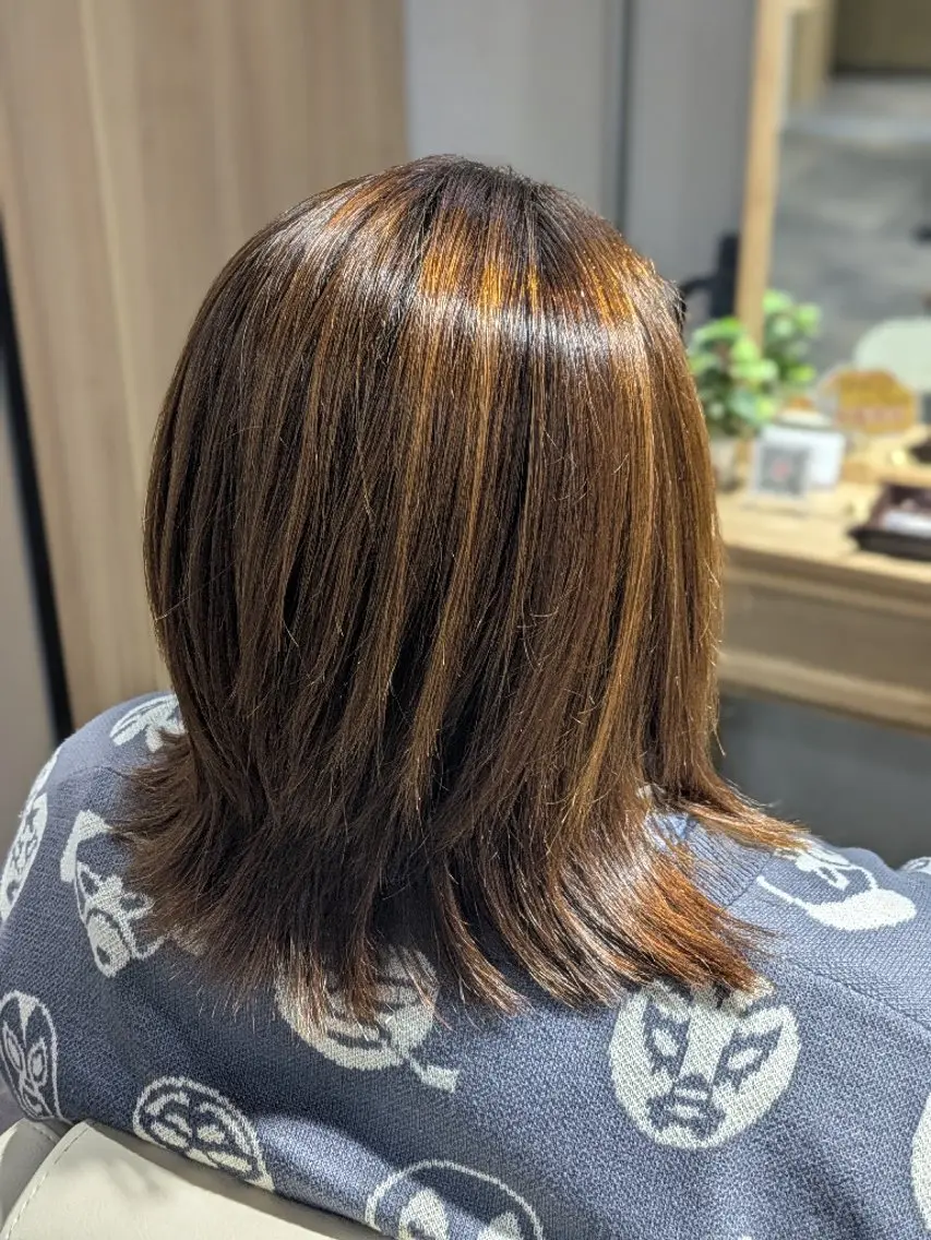 ミディアム カット ヘアカラー トリートメント ヘッドスパ 🌈eye•理美容師 Satomi🌈のマツエク・マツパデザイン