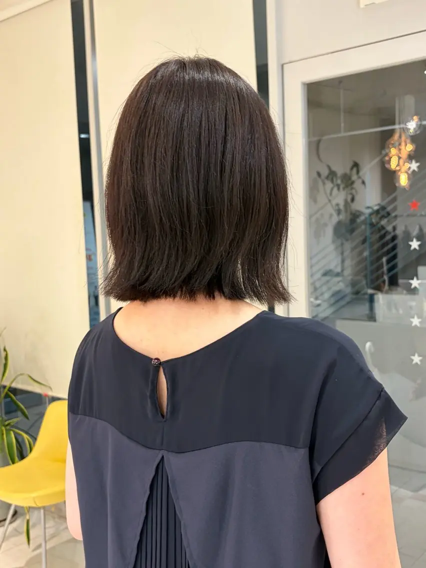 カラー ヘアカラー 黒川 恵莉のヘアスタイル