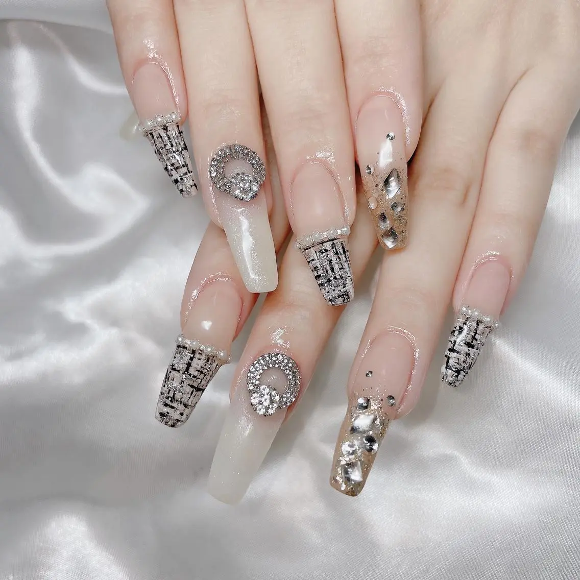 ネイル merci nailのネイルデザイン