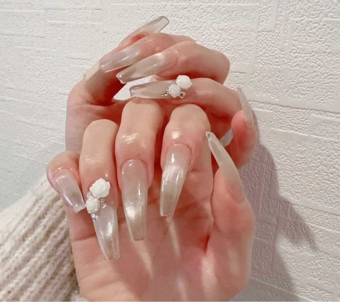 ネイル ハンドネイル Luvia Ginzaのネイルデザイン