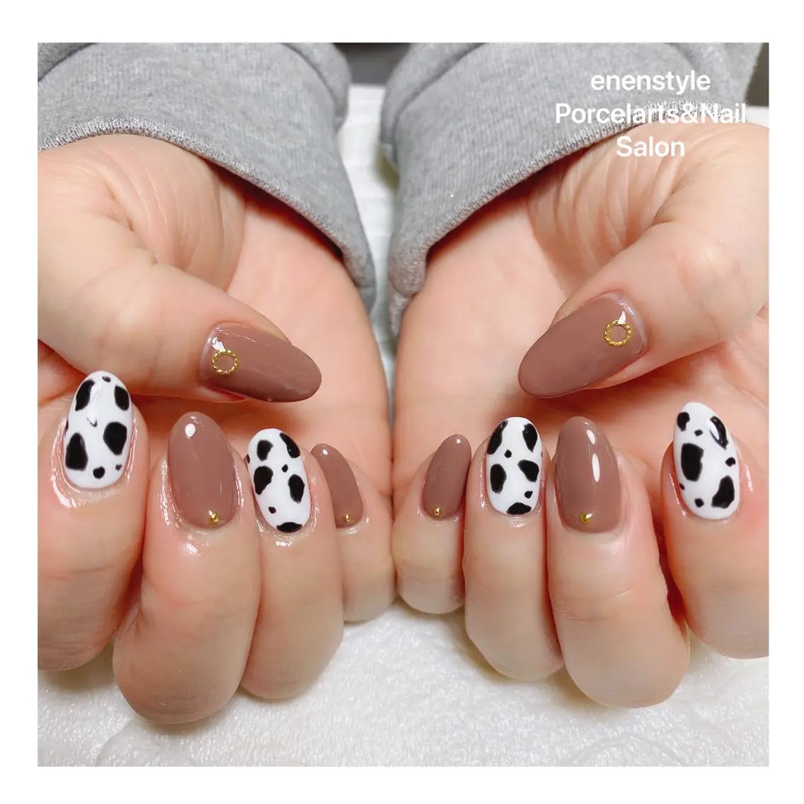 ミディアム ネイル ハンドネイル 🐾enen style 🐾のネイルデザイン