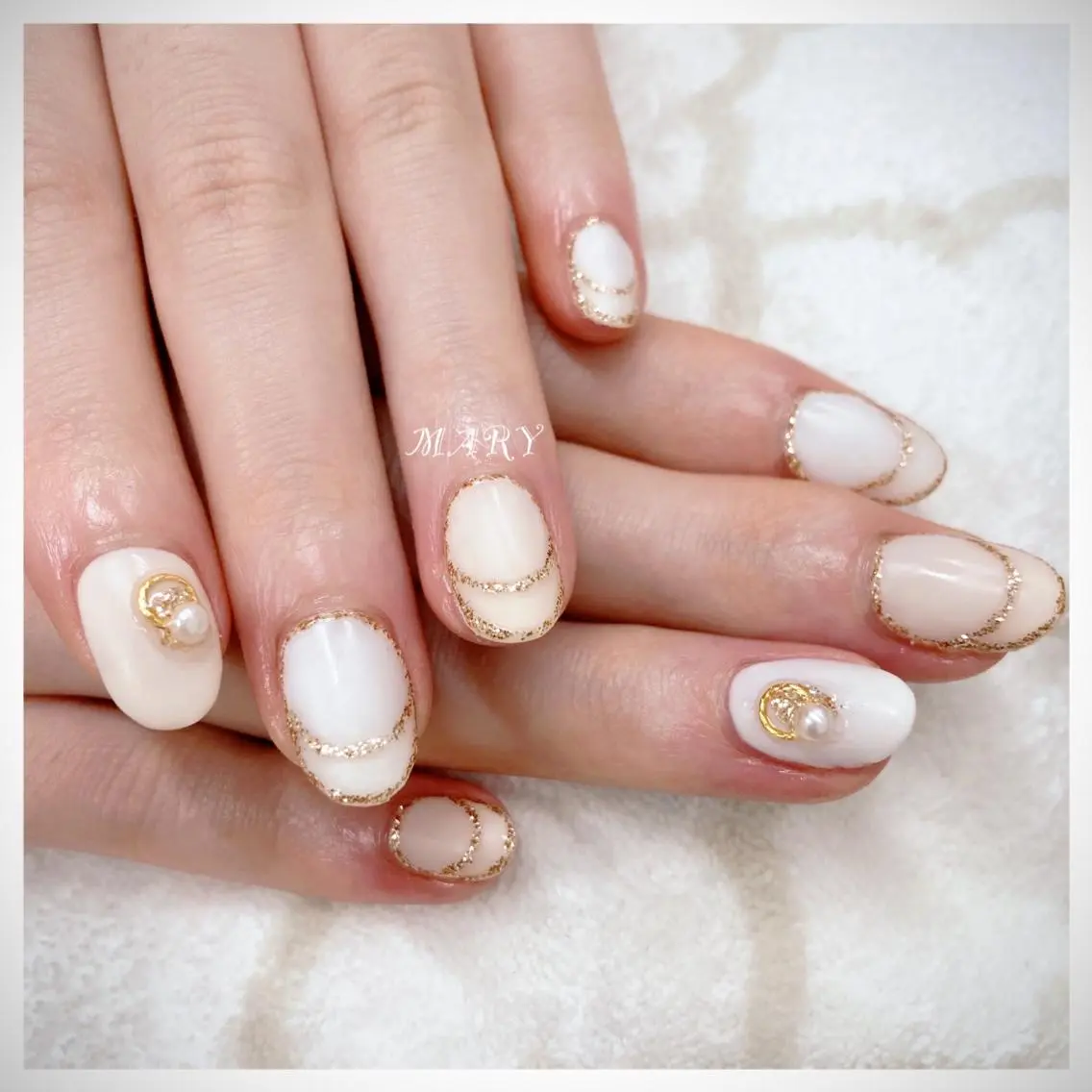 ネイル フレンチネイル マットネイル ニュアンスネイル ワンカラーネイル ホワイト ハンドネイル Mary nail .narumiのネイルデザイン