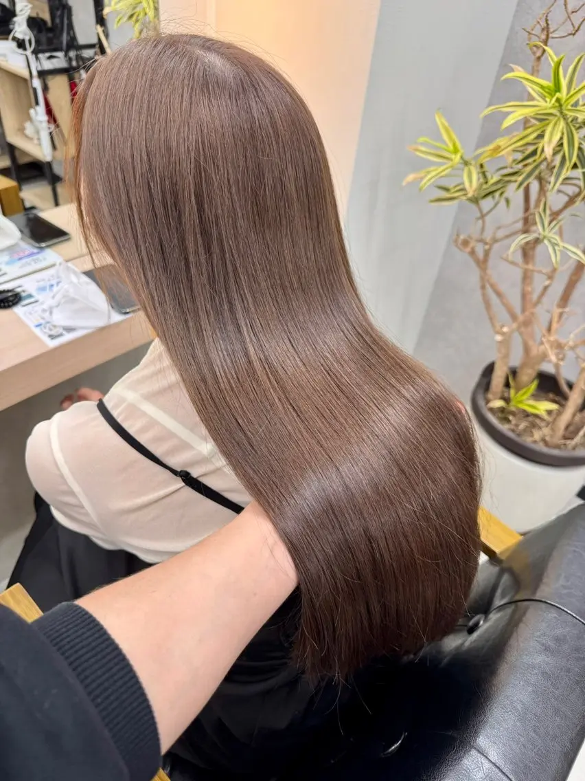 【髪質再整◆溢れる艶感】カット+髪質改善カラー+生トリートメントの写真