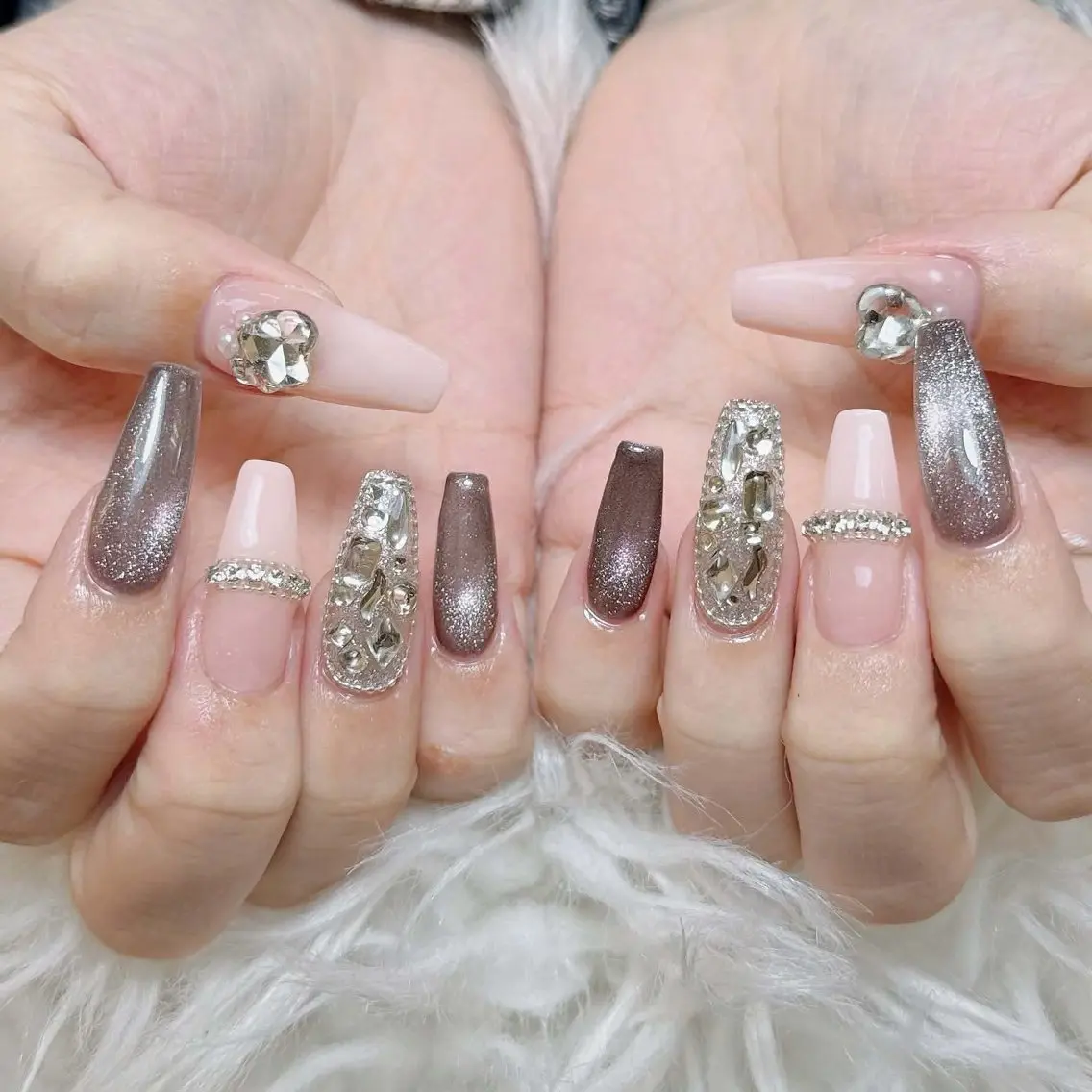 ネイル ANH ゴテゴテネイルのネイルデザイン