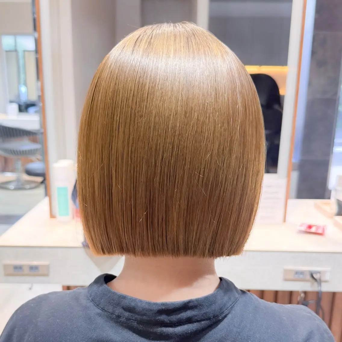 ショート カット ヘアカラー トリートメント 🪼ai🪼 topstylistのヘアスタイル
