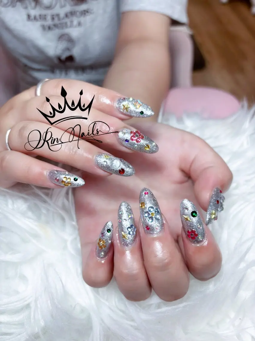ネイル Rin.nails ネイルサロンのネイルデザイン