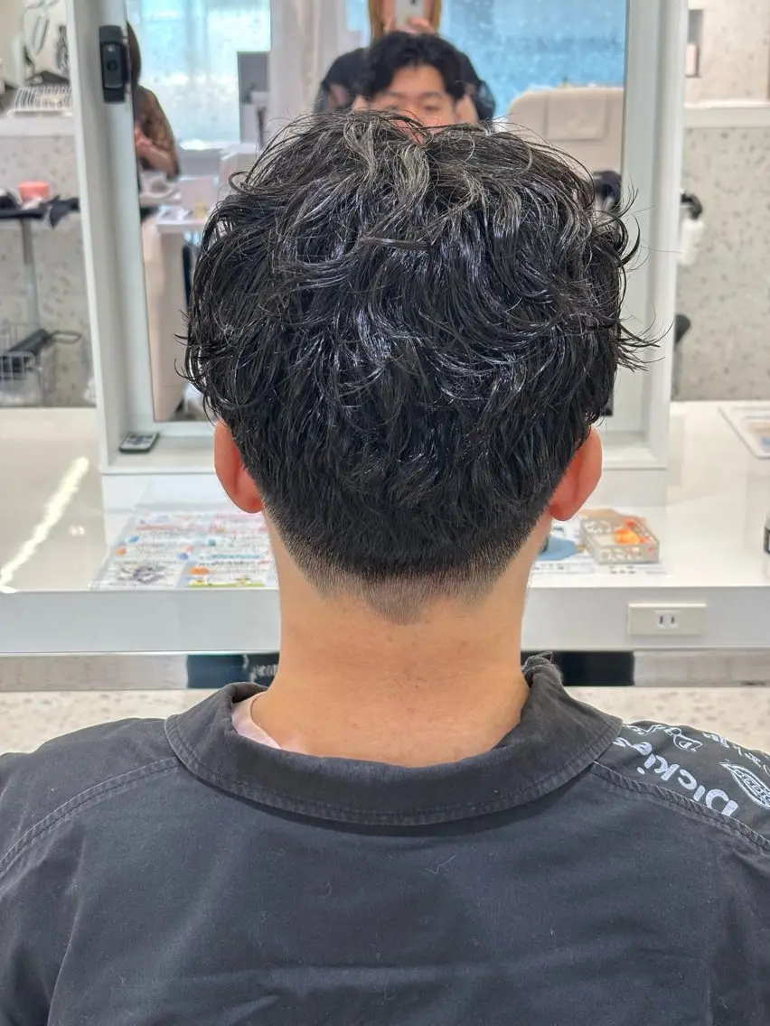 ショート パーマ メンズ メンズパーマ ニュアンスパーマ 山田 ひかりのヘアスタイル
