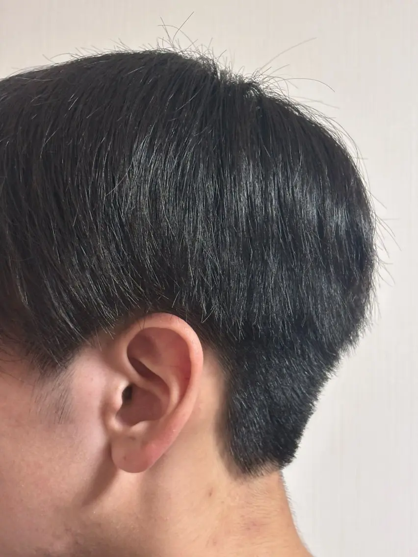 メンズ 刈り上げ ✂️ アンリのヘアスタイル