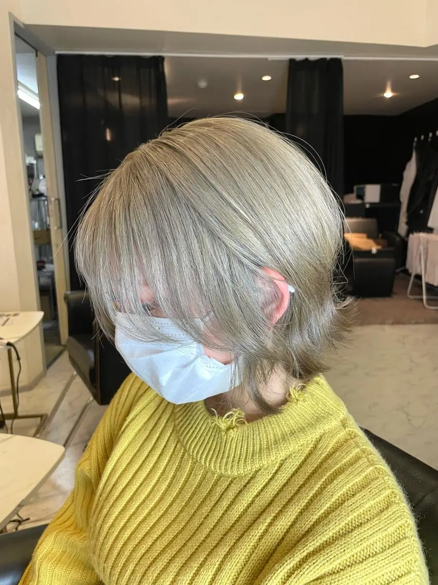 【ミニモ限定】🖤カット+リタッチブリーチ(3cmまで)+オンカラー+クイックTR🖤カットもついたお得なコースの写真
