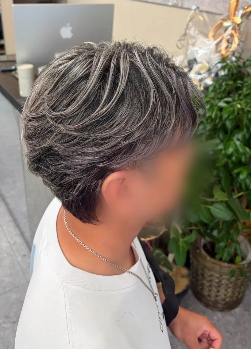 メンズ カット ヘアカラー 高橋 唯のヘアスタイル