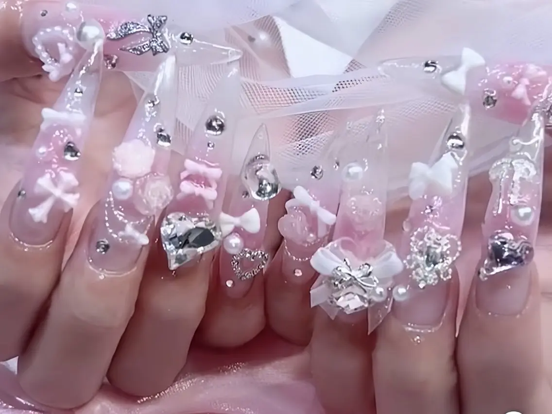 ネイル オーロラネイル ブルー フットネイル ジェルネイル 氷ネイル・うるうるネイル ハンドネイル Rin Nail 新大久保店のネイルデザイン