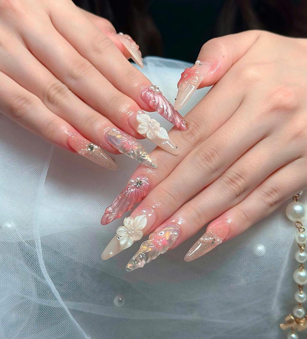 ネイル フレンチネイル ジェルネイル ハロウィン 韓国ネイル マグネットネイル ハンドネイル H.baby Nail Salonのネイルデザイン