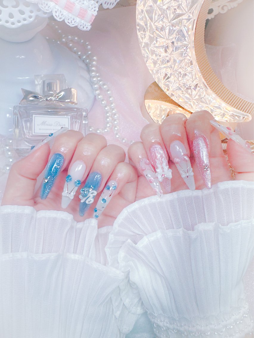 ネイルデザイン・アートカタログ「#さくらんぼネイル #総柄ネイル