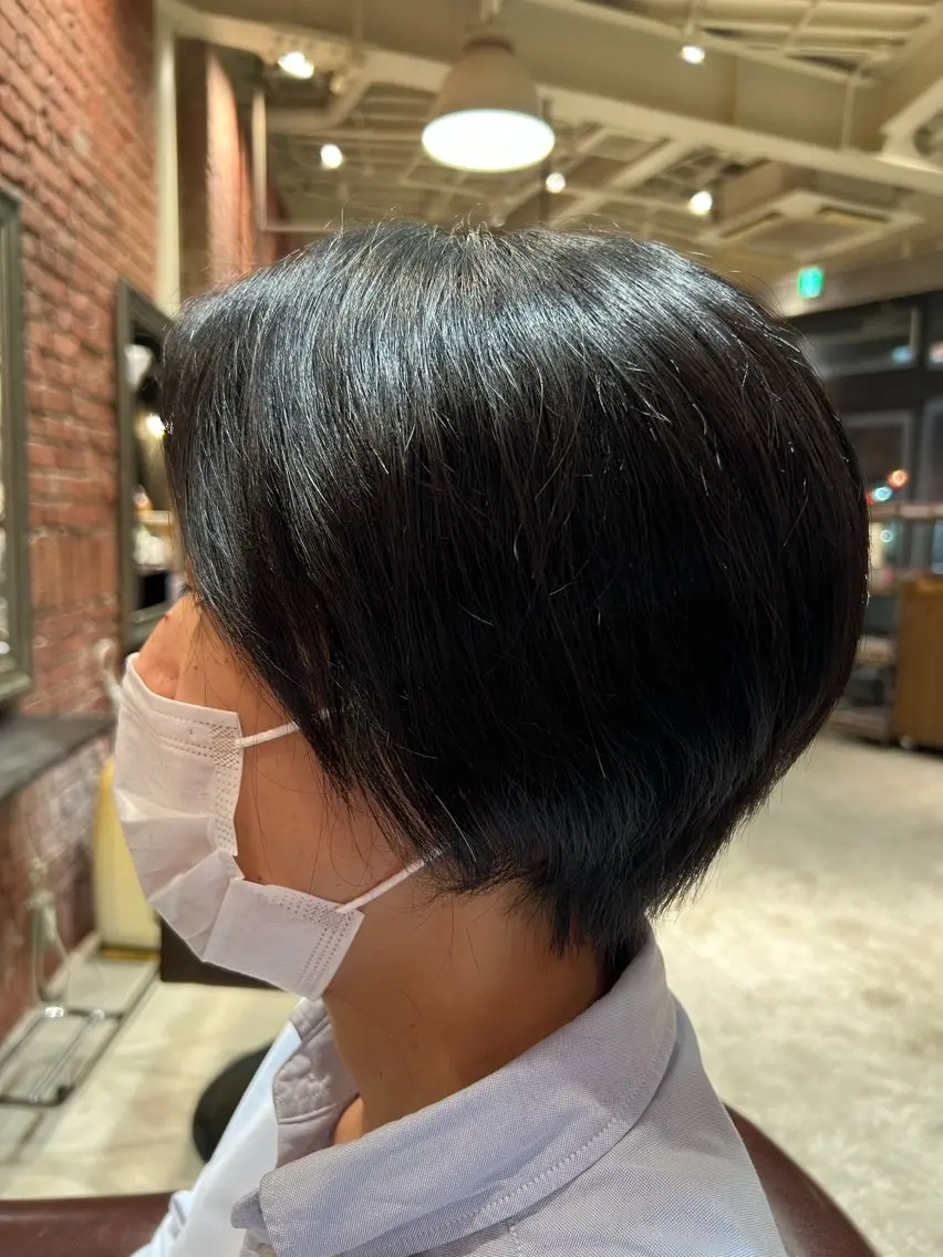 ショート ショートヘア 高橋 葵のヘアスタイル