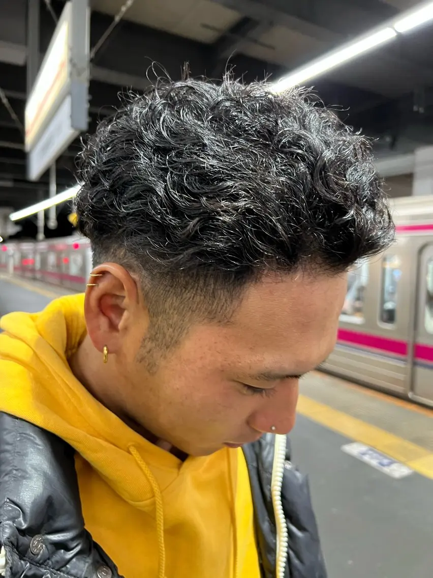 メンズ極道風パーマの写真