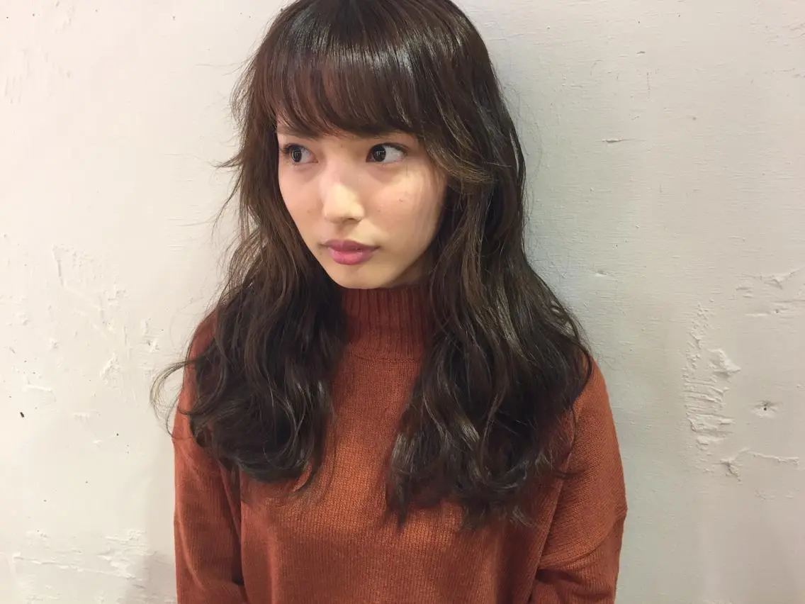 セミロング カラー eri kinjoのヘアスタイル