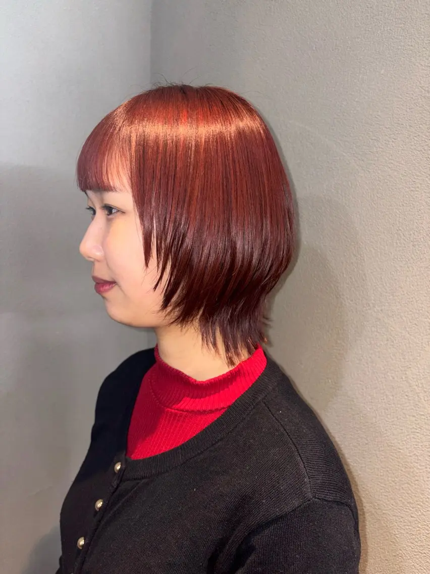 ショート カラー ベージュカラー ブリーチ 透明感カラー ダブルカラー ブリーチなしカラー 淀 小南津のヘアスタイル