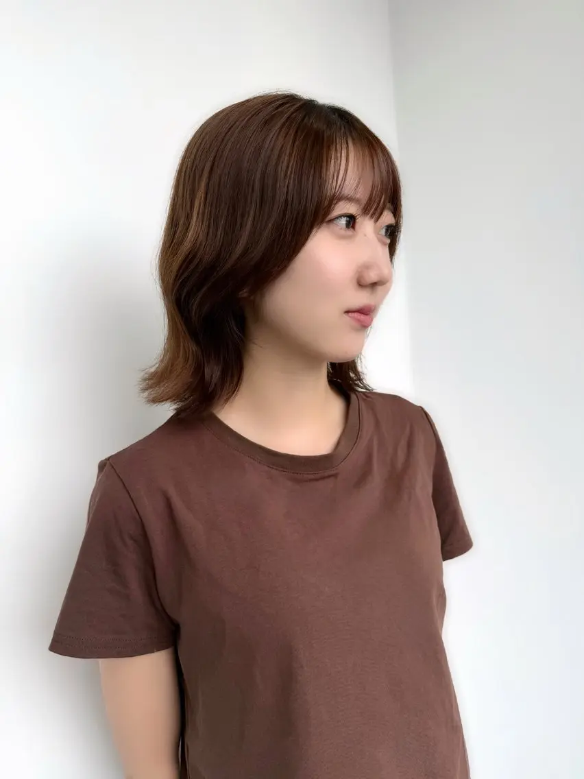 ミディアム カット ヘアカラー 🌿透き通るツヤ髪× 縮毛矯正✂︎戸祭　伶のヘアスタイル