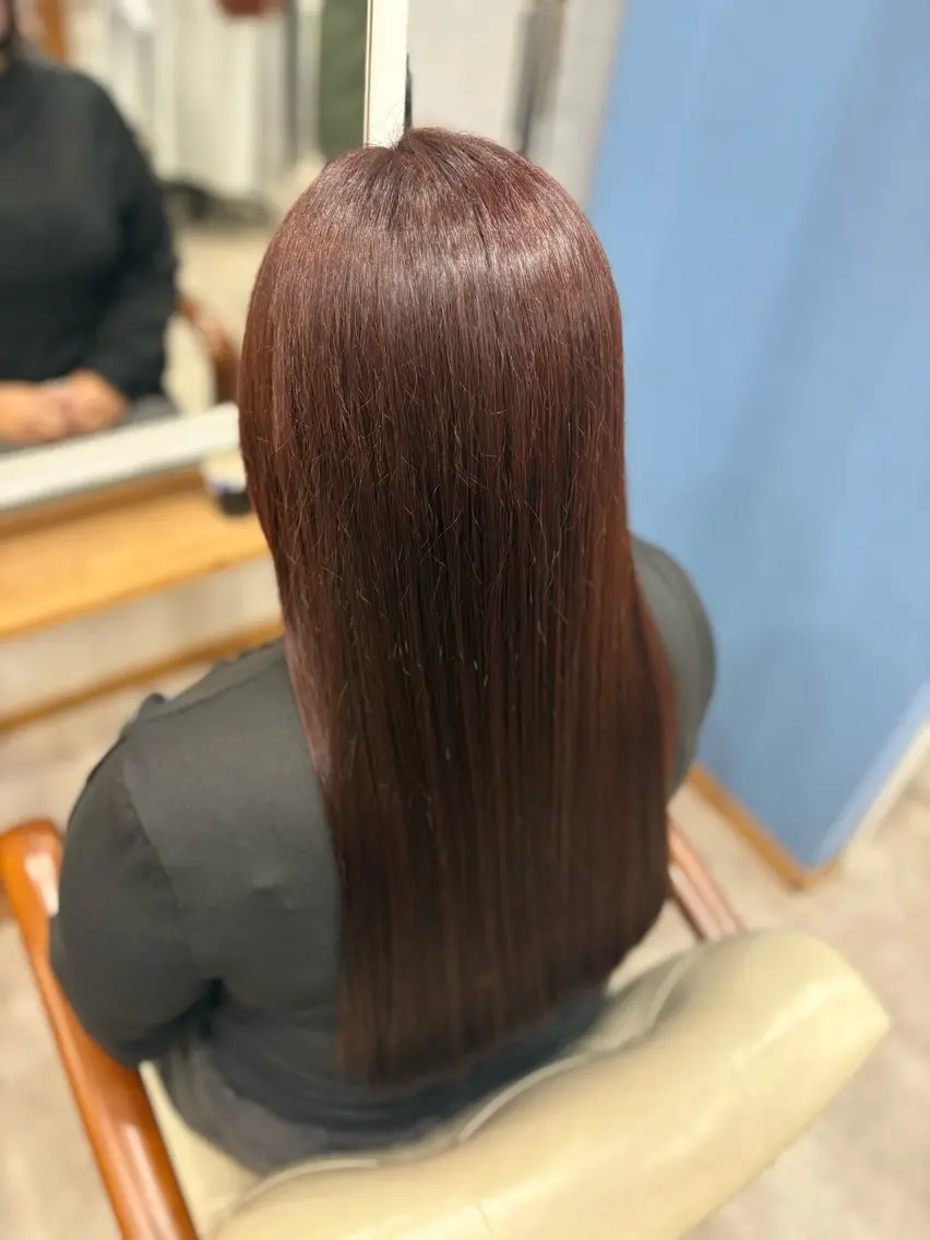 ロング レッドブラウン カット ヘアカラー 大阪梅田/ CHISAKI🎀のヘアスタイル