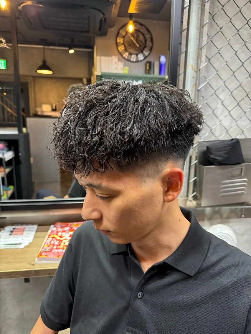 ショート パーマ メンズ 渋谷 【メンズ特化】ナゴムのヘアスタイル
