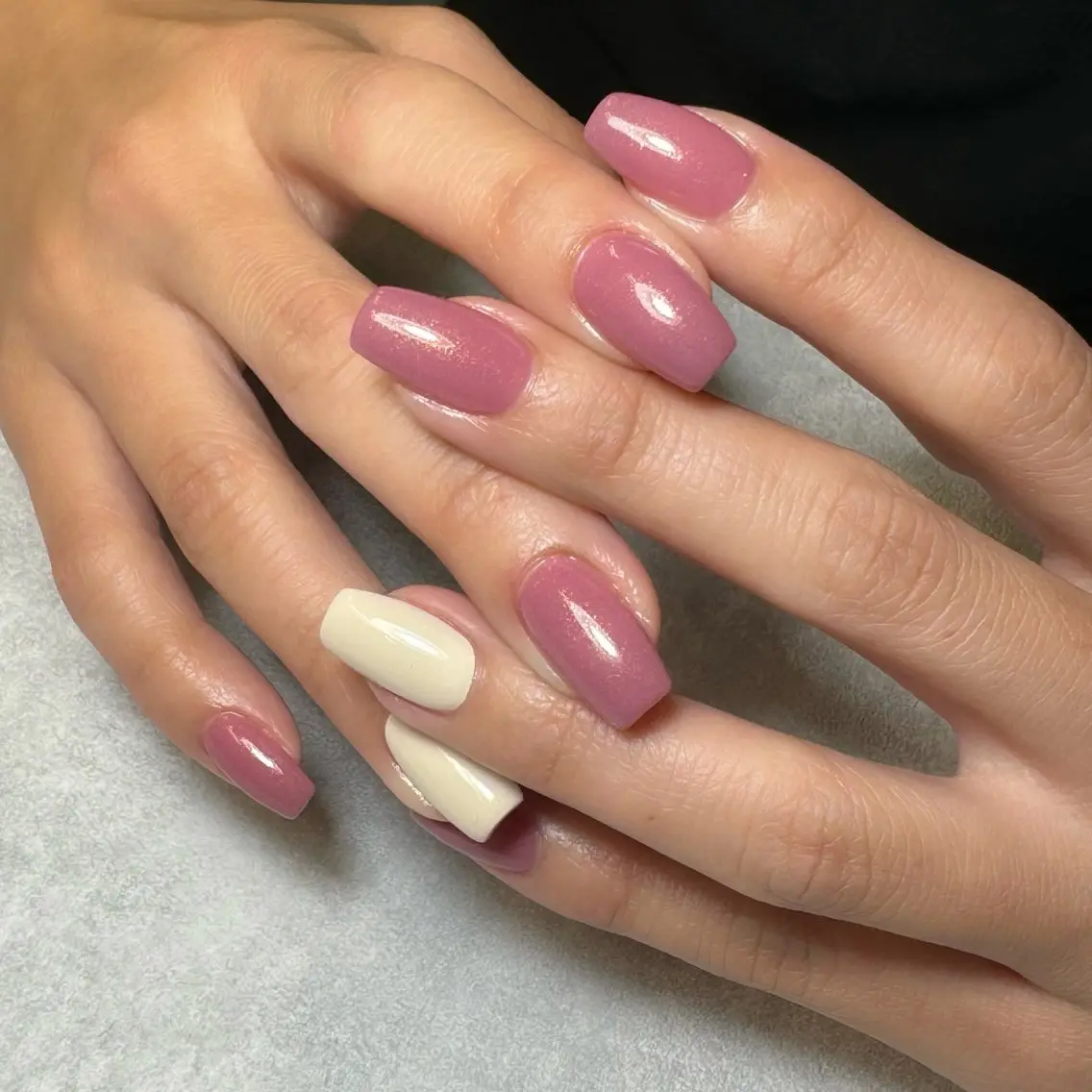 【ハンドジェル】美フォルムワンカラーの写真