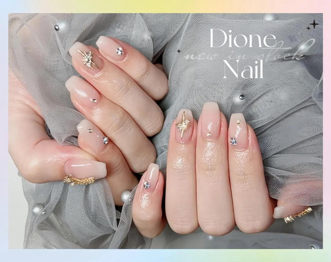ネイル ハンドネイル ハンドケア Dione ネイル専門店のネイルデザイン