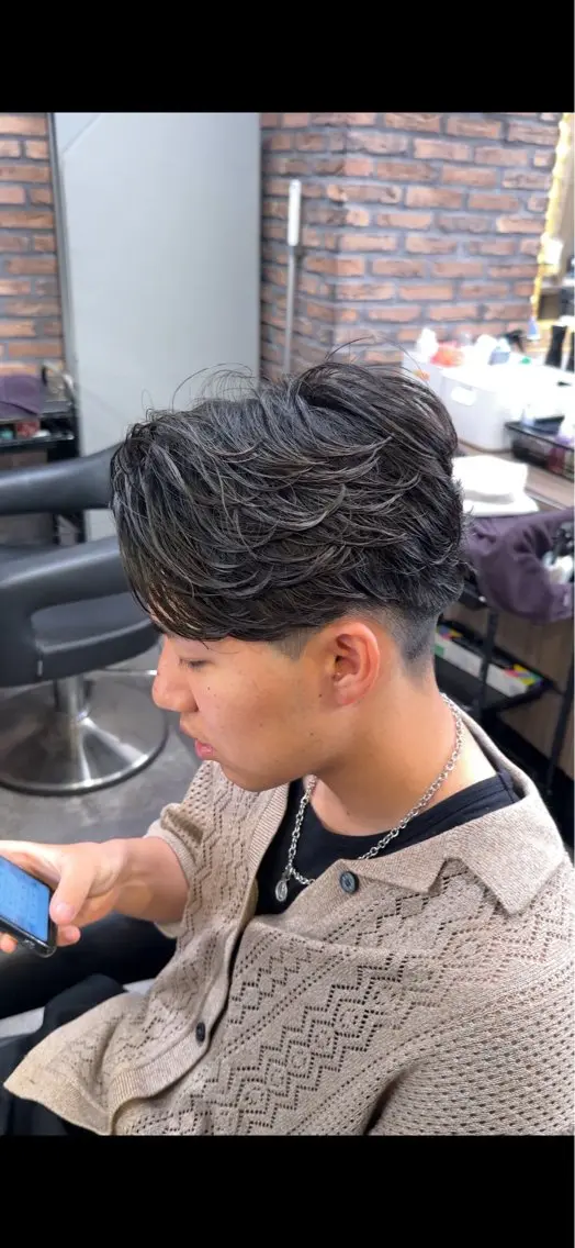 ショート カラー パーマ ヘアアレンジ メンズ キッズ アップバング センターパート メンズハイライト マッシュ メンズパーマ 🔥メンズ特化🔥/ 福田朝輝のヘアスタイル