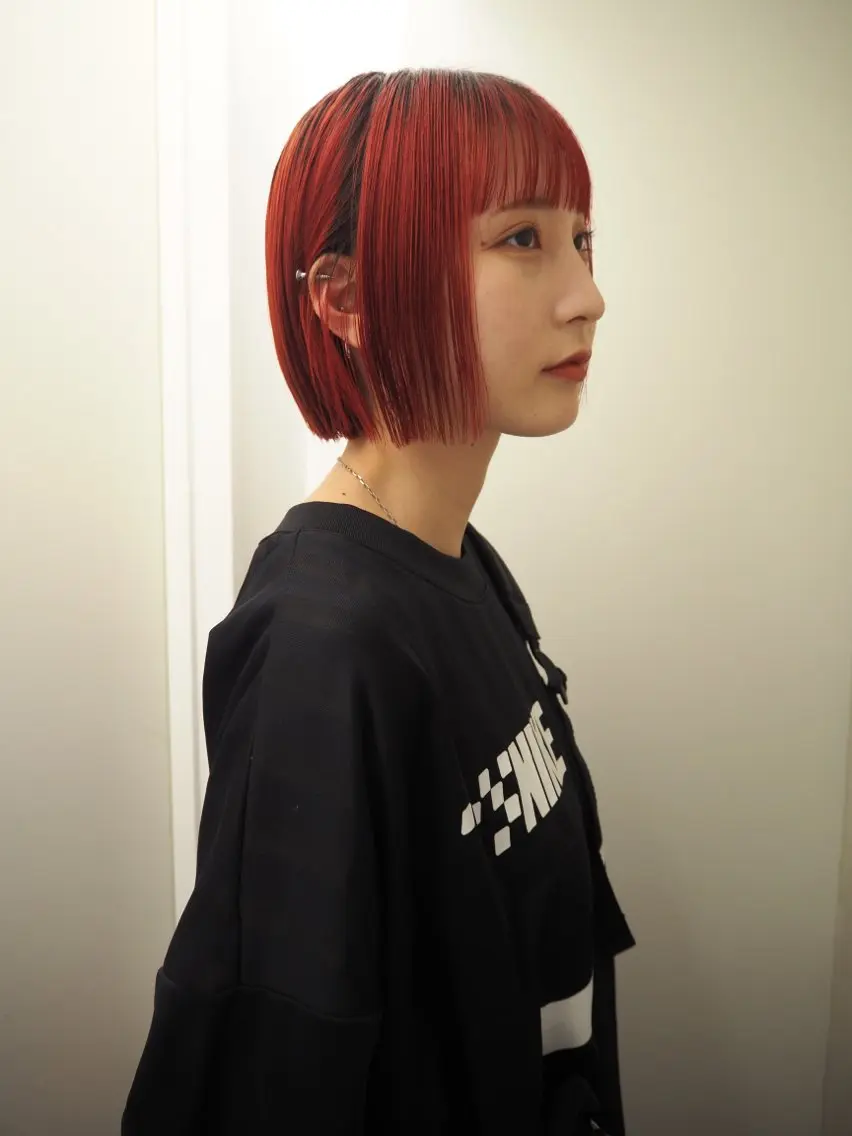 ショート カラー カット ヘアカラー 🎀ボブ+ハイトーン シュカ👶🏻のヘアスタイル