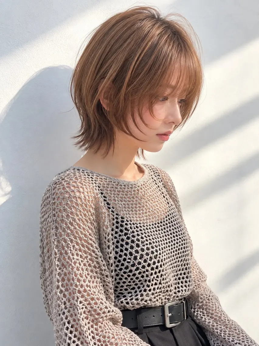 ミディアム 似合わせボブ レイヤーKOUGAのヘアスタイル
