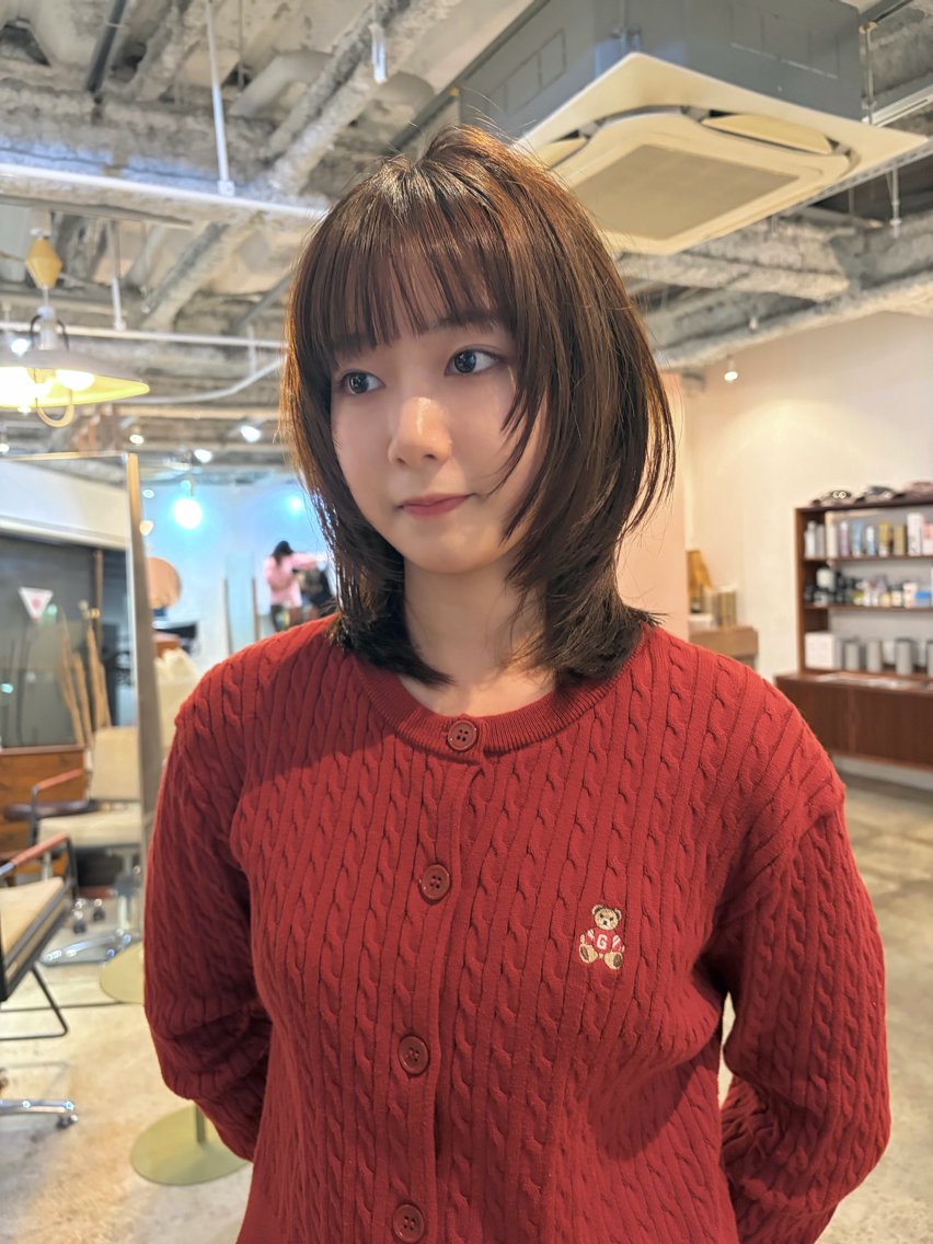ミディアム 顔周りカット レイヤーカット カット yu maのヘアスタイル