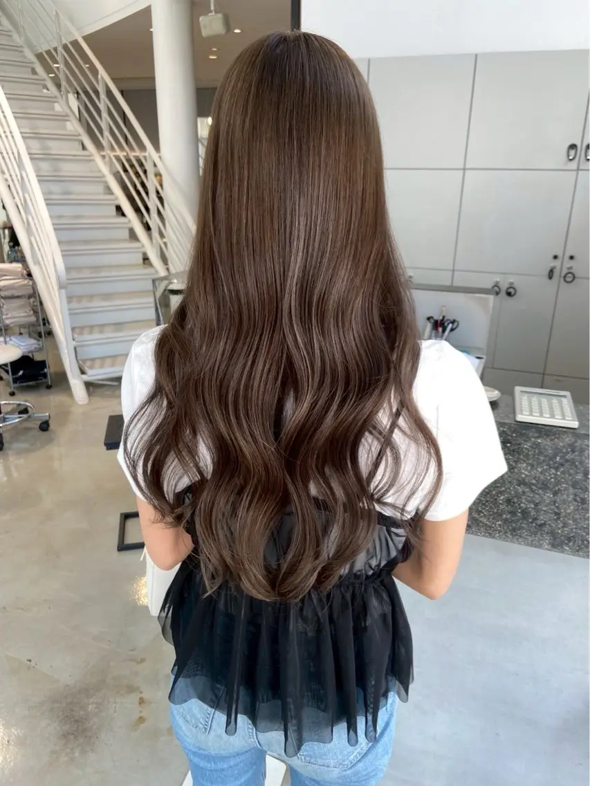 ロング 美髪矯正🍀 似合わせカット渡邊のヘアスタイル
