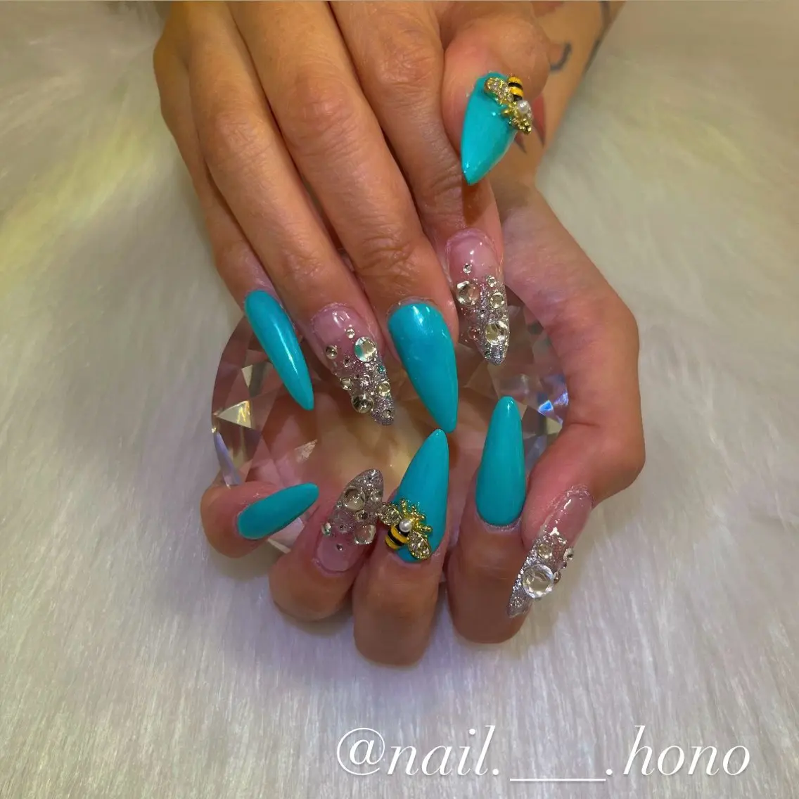ネイル ハンドネイル NailSalo AriuMのネイルデザイン