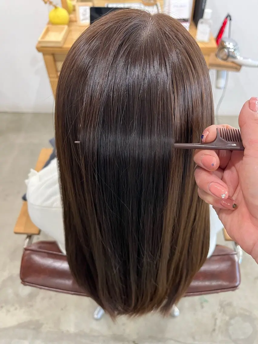 ロング カット ヘアカラー トリートメント 三島 有佳里のヘアスタイル