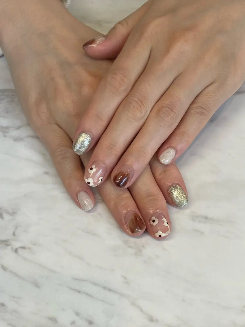 ネイル ハンドネイル 💖𝓜𝓲𝓸 /7月予約受付中💖のネイルデザイン
