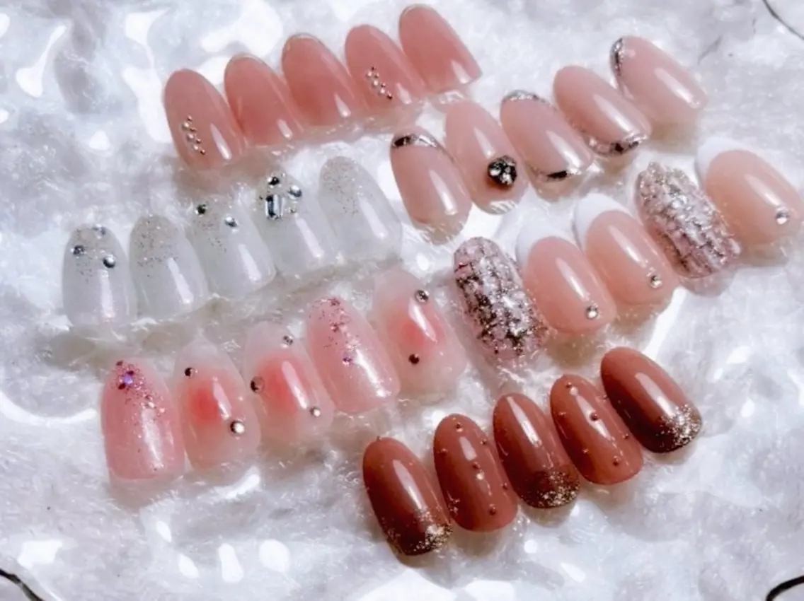 ネイル ラメ(グリッター) オフィスネイル ピンク シンプルネイル nailsalon Questのネイルデザイン