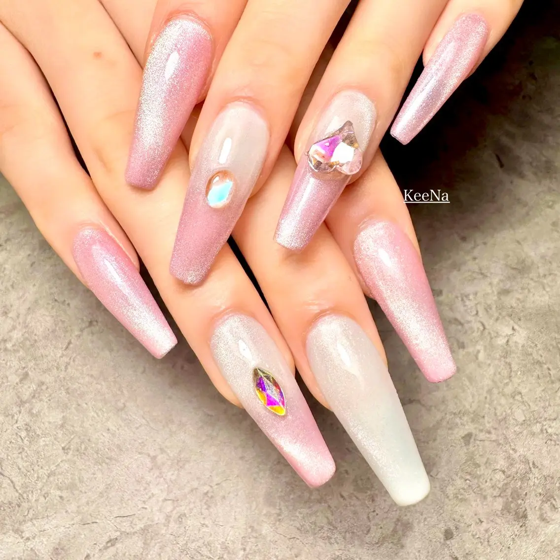 ネイル ロングネイル マグネットネイル KeeNa キーナのネイルデザイン