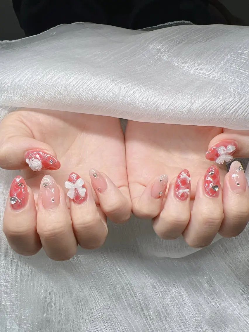 ネイル 長さ出し グラデーション 卒業式 キラキラネイル マグネットネイル ハンドネイル Lee Nails チップ長さだし専門店のネイルデザイン