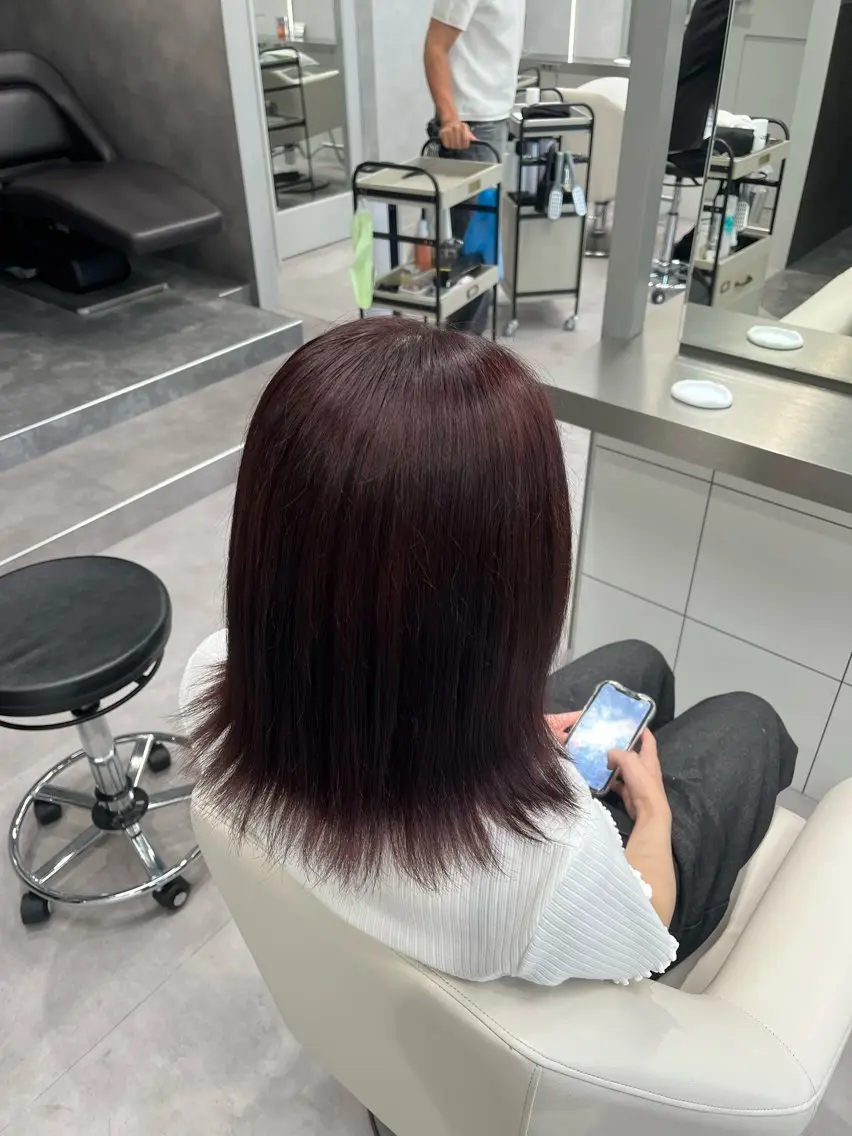 カラー reuna chihiroのヘアスタイル